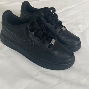 COPY - boys black air forces